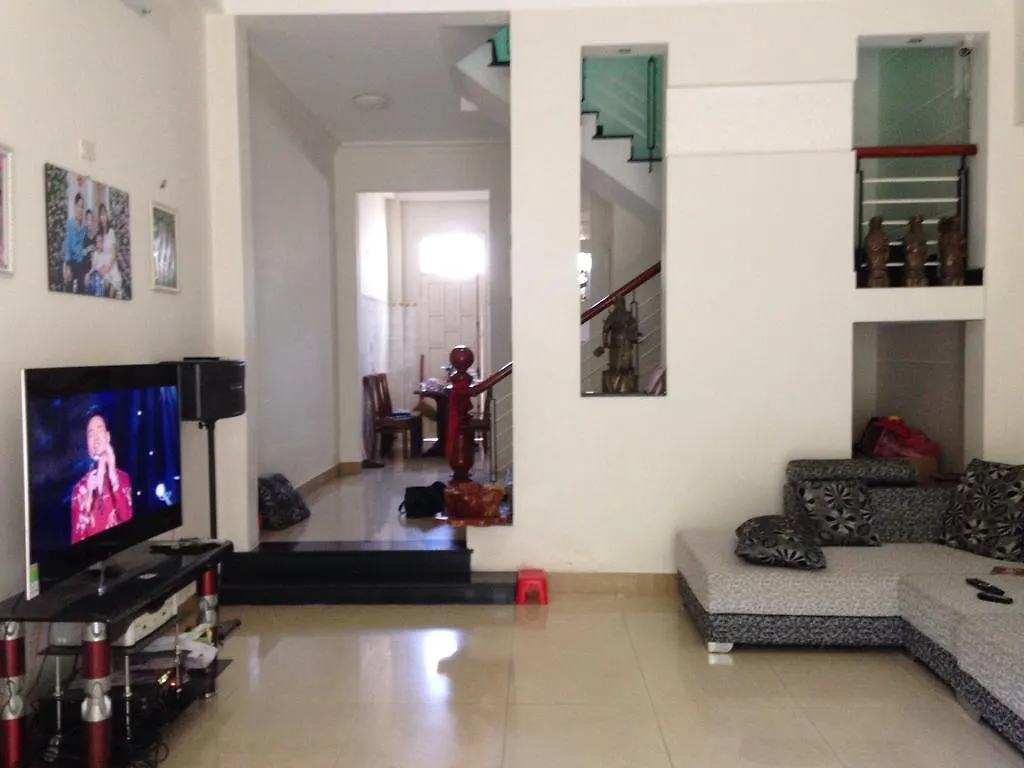 Cherry Homestay Da Nang 0*,  Vietnam